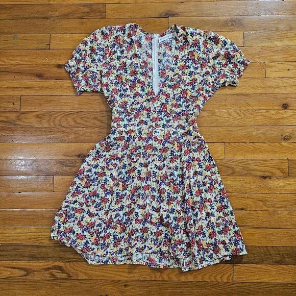 Faithfull The Brand Raphaela Floral Puff Sleeve Mini Dress Size 4 - Picture 4 of 8